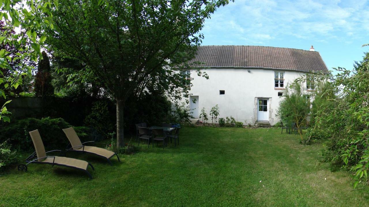 Le Clos Tilia Bed and Breakfast Cléry-Saint-André Exterior foto